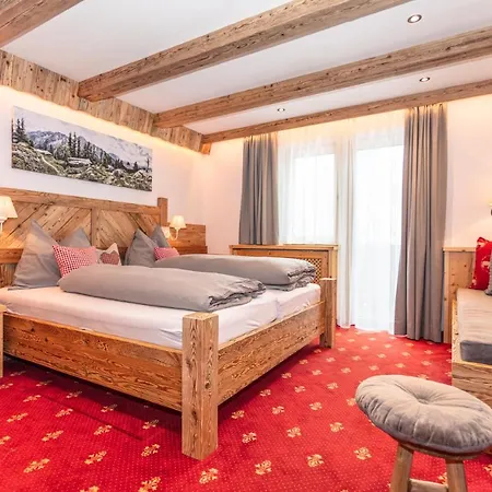 Guest house Berghof Maria Alm am Steinernen Meer
